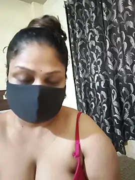 SluttySonam online show from April 29, 2026, 4:05 am