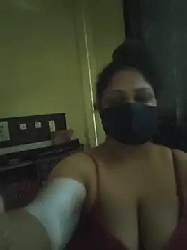 SluttySonam online show from May 15, 2026, 4:41 am