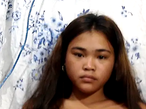 AsianPinay18 online show from April 7, 2026, 10:42 pm