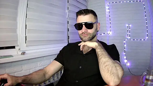 DaddySlava online show from April 25, 2026, 6:16 pm