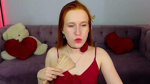 EvaBellea online show from April 29, 2026, 5:30 pm