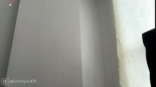 lovely sofi  online show from April 27, 2026, 11:52 am