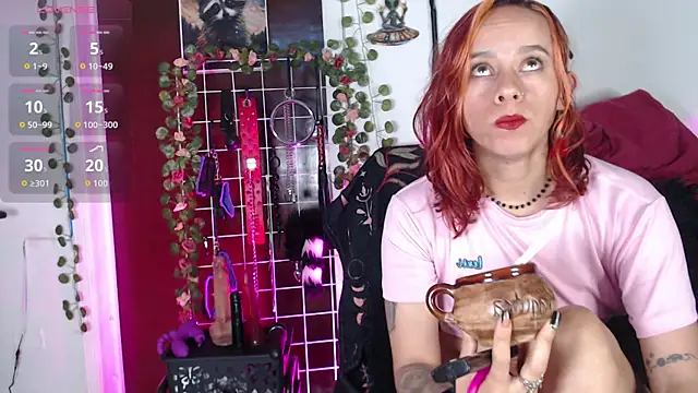 Snapshot of Lexxii_hot_col chatting on June 19, 2026, 10:52 am Lexxii hot col online show from June 19, 2026, 10:52 am