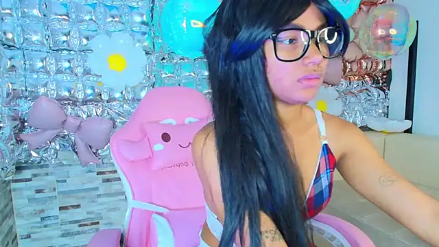 candy-paris online show from June 19, 2026, 4:33 pm