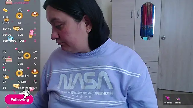 Snapshot of Demy_spicy chatting on July 1, 2026, 5:56 pm Demy spicy online show from July 1, 2026, 5:56 pm
