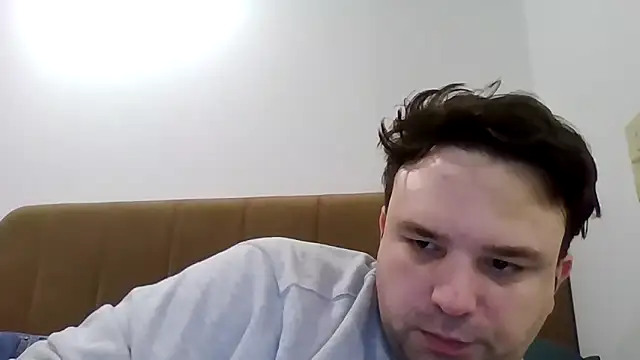 rainyxnightshade online show from April 9, 2026, 11:32 pm