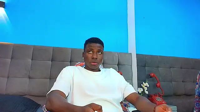 JeanDantte online show from June 3, 2026, 8:03 pm