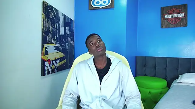 JeanDantte online show from July 11, 2026, 6:43 pm