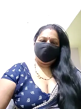 Snapshot of PINKI_024 chatting on May 10, 2026, 5:45 am PINKI 024 online show from May 10, 2026, 5:45 am