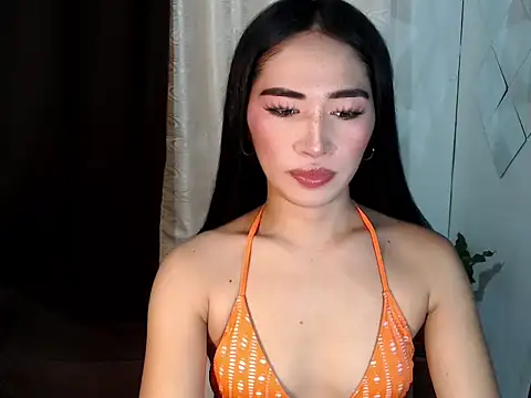 urasiankylie online show from May 20, 2026, 2:23 pm