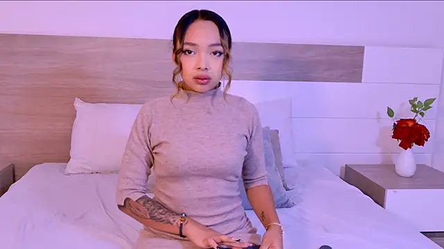 Snapshot of LaraBelmon chatting on April 11, 2026, 8:57 pm LaraBelmon online show from April 11, 2026, 8:57 pm