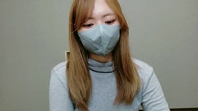 YUA 0425 online show from May 3, 2026, 9:37 am