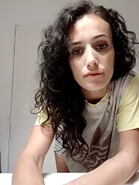 Snapshot of Lolaa92i chatting on April 9, 2026, 8:58 pm Lolaa92i online show from April 9, 2026, 8:58 pm