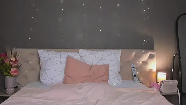 Amy-Desiree online show from July 1, 2026, 1:29 am