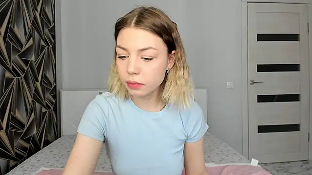 uma like online show from April 21, 2026, 9:04 am