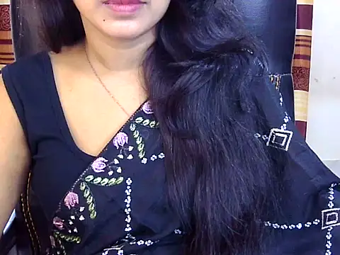 Noor Zarin online show from April 28, 2026, 2:27 am