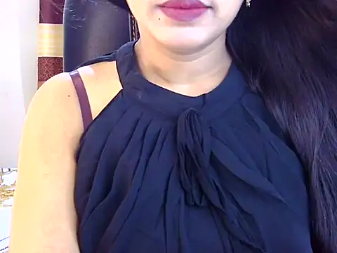 Noor Zarin online show from May 9, 2026, 6:57 pm