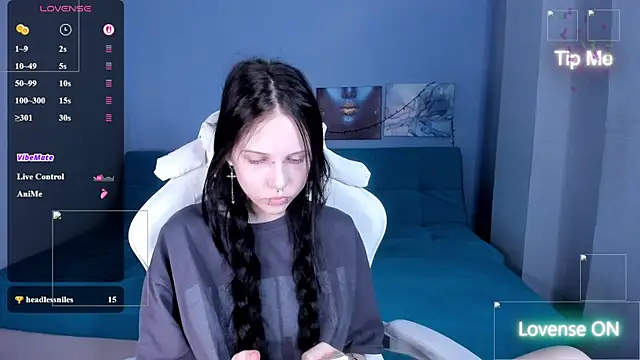 SugarBunny18 online show from June 18, 2026, 3:18 am