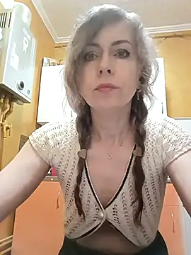 TaynaSecret online show from May 13, 2026, 8:16 pm
