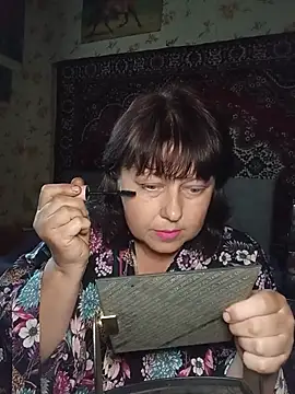 AuroKaria online show from June 3, 2026, 3:17 pm