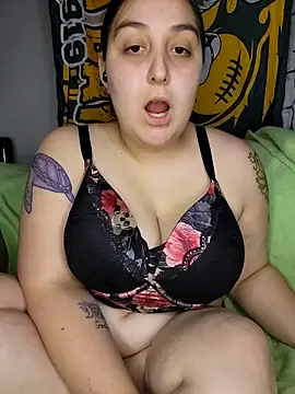 Horneysunflower420 online show from April 30, 2026, 3:46 am