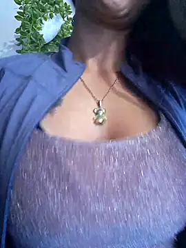 Snapshot of VALERY-94 chatting on April 24, 2026, 12:07 pm VALERY-94 online show from April 24, 2026, 12:07 pm