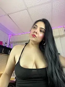 molly bick online show from April 19, 2026, 3:39 am
