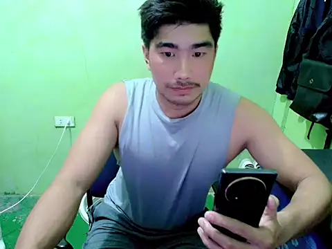 Hunkfireman online show from April 4, 2026, 1:52 pm