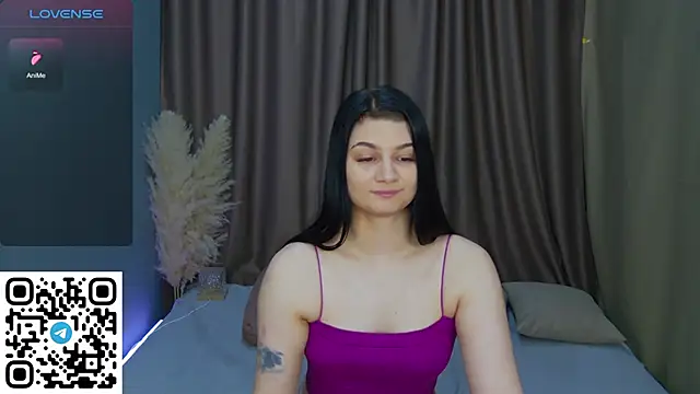 JennyJordans online show from May 4, 2026, 1:01 am