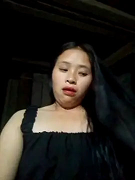 Liss-mimi online show from May 26, 2026, 2:35 pm