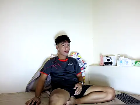 Snapshot of valerio_fernan chatting on April 8, 2026, 2:06 pm valerio fernan online show from April 8, 2026, 2:06 pm