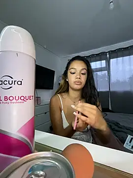 Jasminebrownx online show from June 6, 2026, 8:24 pm
