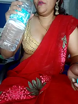 Riyashrma001 online show from April 9, 2026, 3:50 pm