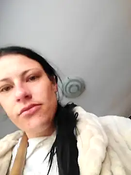 Snapshot of Hildaqii chatting on July 9, 2026, 11:58 am Hildaqii online show from July 9, 2026, 11:58 am