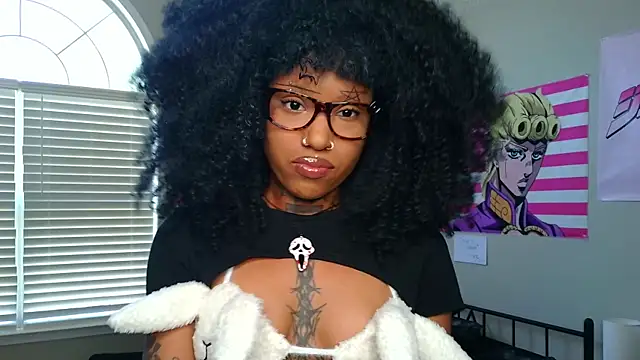Snapshot of spookiebaddie chatting on April 15, 2026, 5:42 pm spookiebaddie online show from April 15, 2026, 5:42 pm