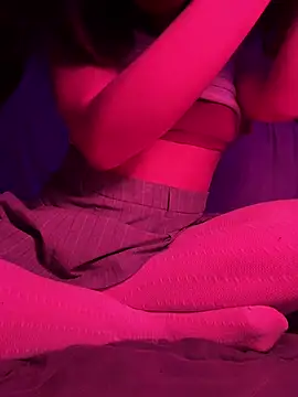 Abi Jtg online show from April 7, 2026, 3:07 am