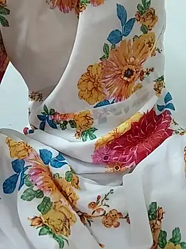 khushboo rani 3684 online show from April 13, 2026, 9:59 am