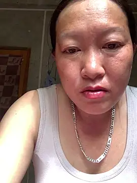 Snapshot of candy-beo chatting on May 16, 2026, 12:18 am candy-beo online show from May 16, 2026, 12:18 am