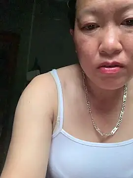 Snapshot of candy-beo chatting on May 18, 2026, 10:59 pm candy-beo online show from May 18, 2026, 10:59 pm