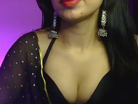 Snapshot of sweet_rashi chatting on May 13, 2026, 4:21 am sweet rashi online show from May 13, 2026, 4:21 am