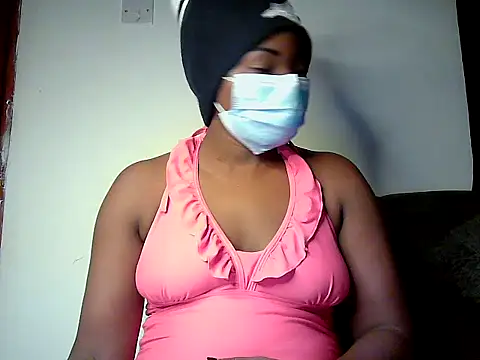 JoanBright  online show from May 5, 2026, 6:27 pm