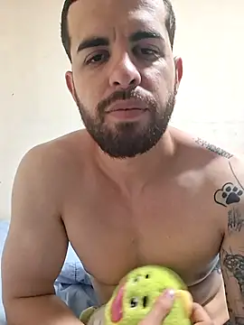 Snapshot of leoxxxgato chatting on April 14, 2026, 4:13 pm leoxxxgato online show from April 14, 2026, 4:13 pm