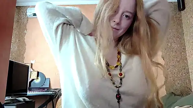 Snapshot of KateVibe_01 chatting on April 6, 2026, 6:03 am KateVibe 01 online show from April 6, 2026, 6:03 am