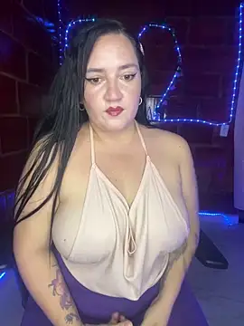 Fresita-12 online show from June 14, 2026, 3:41 am