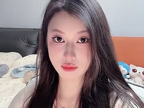 Abby686868 online show from April 12, 2026, 2:27 am