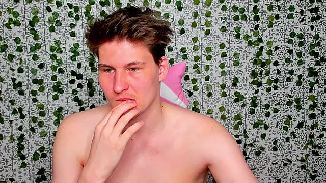 Snapshot of _Srifi_ chatting on April 13, 2026, 9:09 pm Srifi online show from April 13, 2026, 9:09 pm