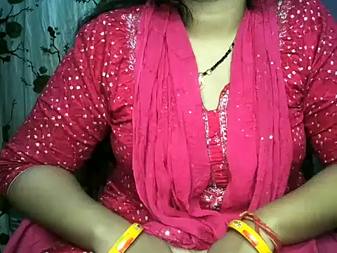 cute sezal online show from April 6, 2026, 9:43 am