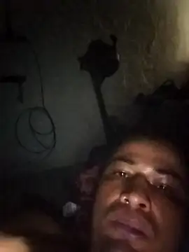 Yovanymartinez online show from April 5, 2026, 3:42 pm