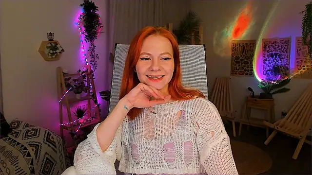 LisaAris online show from May 7, 2026, 3:50 pm