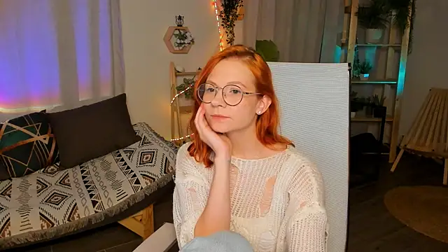 LisaAris online show from May 18, 2026, 6:25 pm